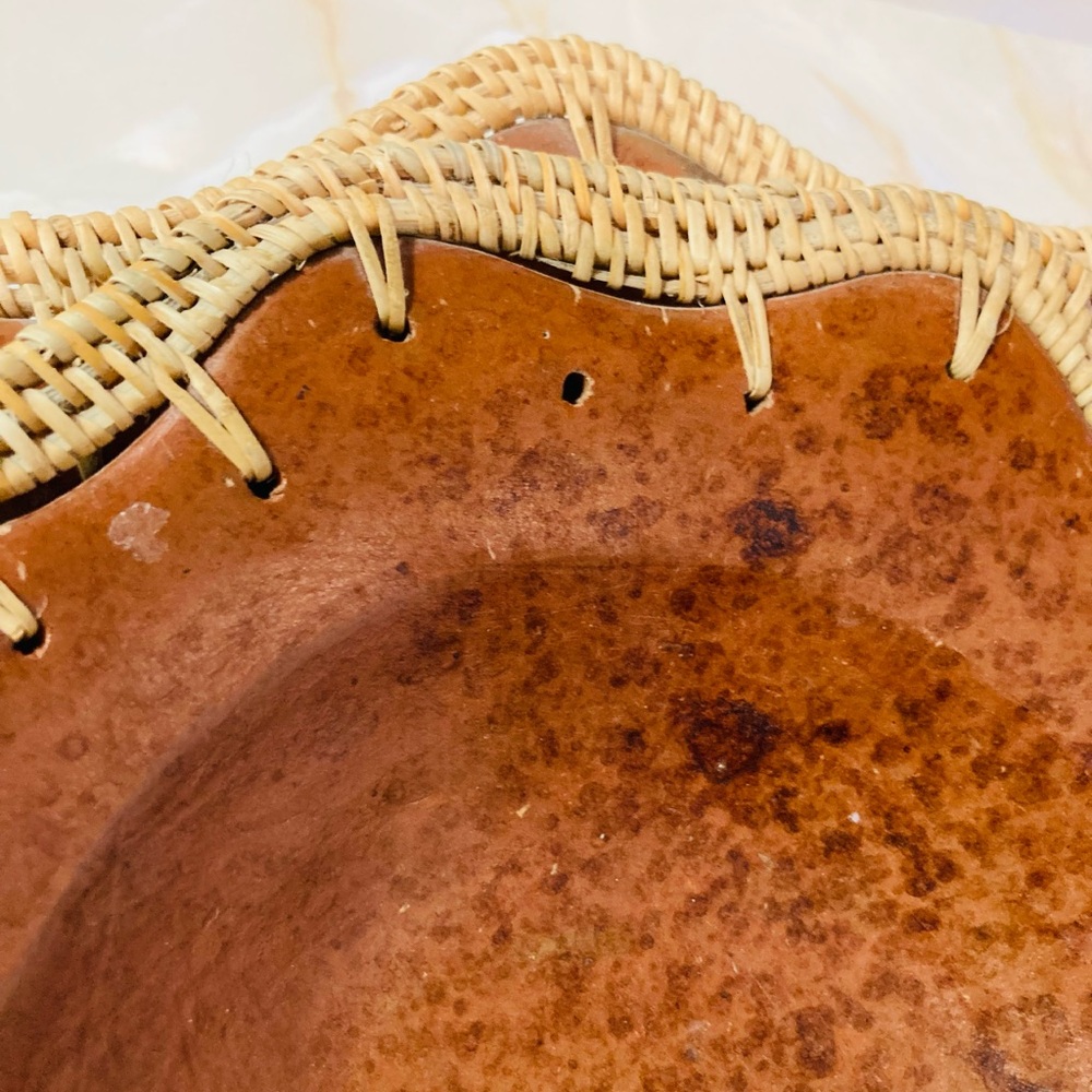 EARTHENWARE PLATES - Picture 3 of 6